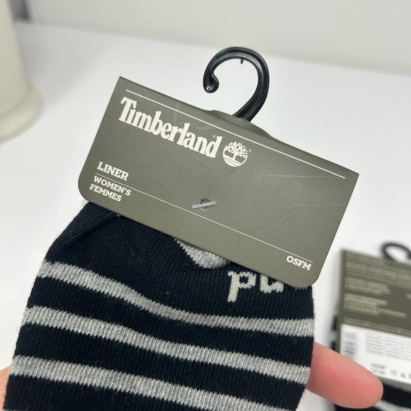 NEW Timberland Women’s Black Gray Stripe Liner Socks 3 Pairs - Picture 4 of 4